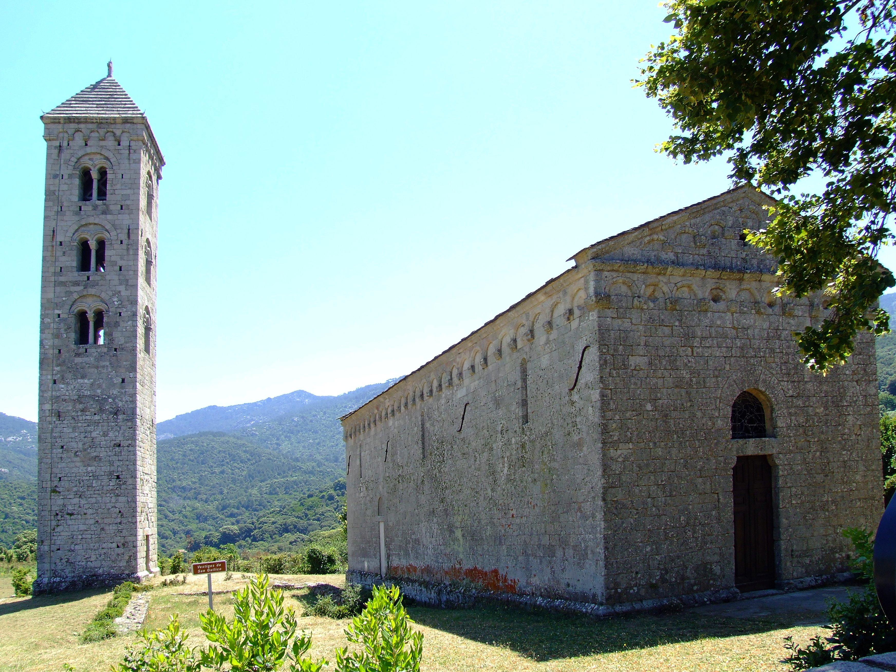 Eglise Saint-Jean-Baptiste de Carbini