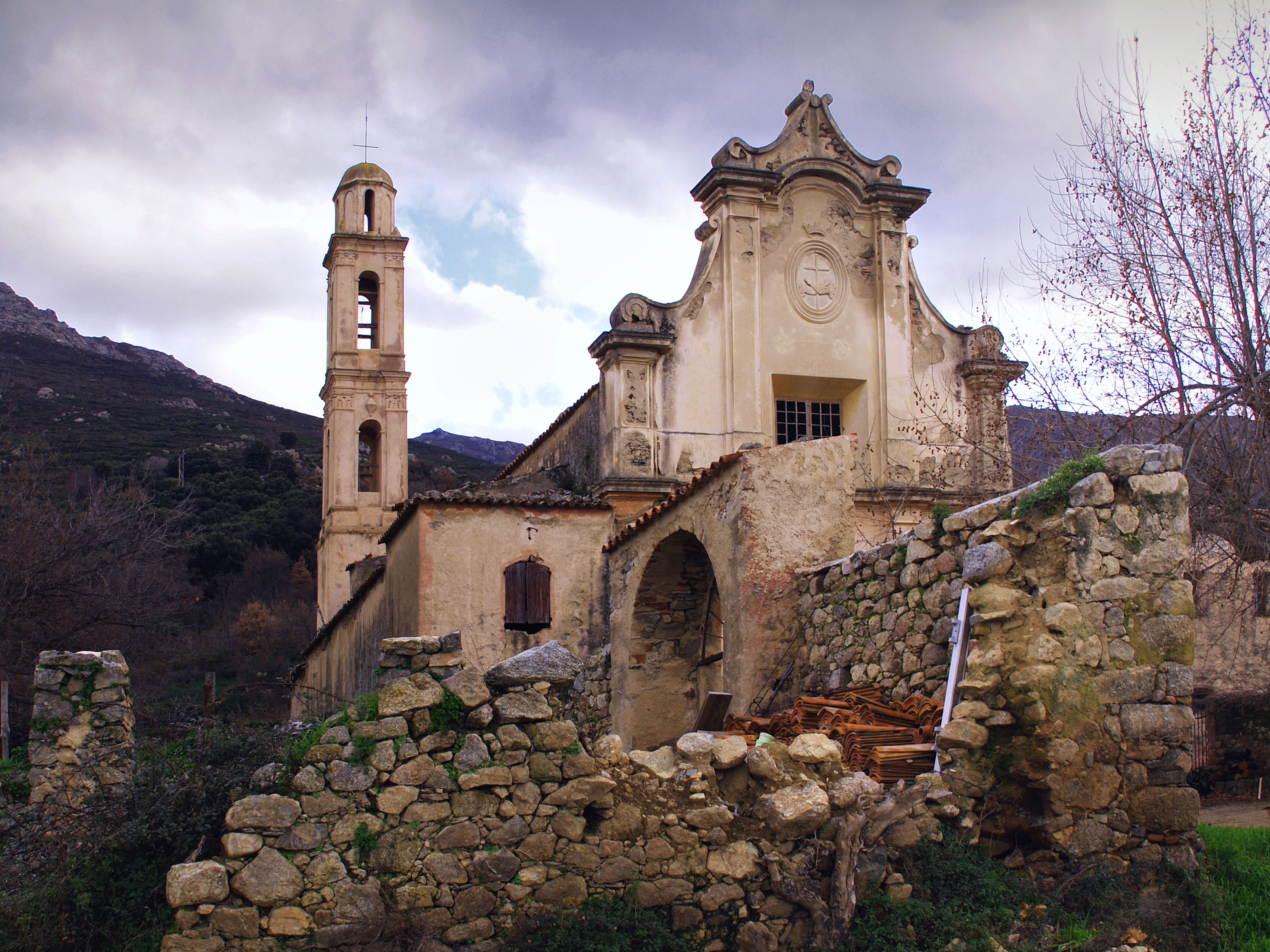 Ancien couvent de Tuani